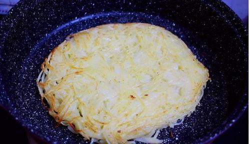 土豆饼的做法视频,家常美味一学就会
