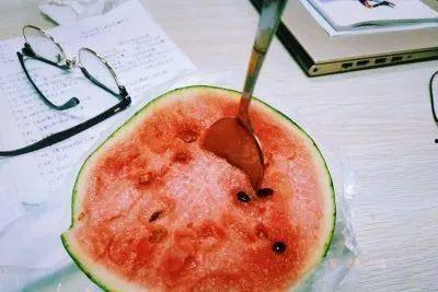 临海今日吃瓜事件,一场网络热议背后的真相揭秘