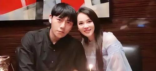 露乳头视频,揭秘露乳头视频的视觉冲击与伦理争议