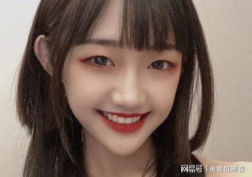 代古拉k视频,揭秘网红舞蹈背后的魅力与故事