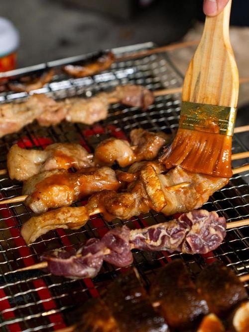 吃烧烤视频,味蕾狂欢，视觉盛宴