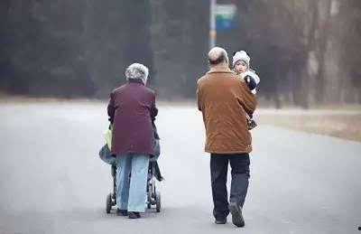 胖姥姥视频播放,趣味横生的家庭生活瞬间回顾