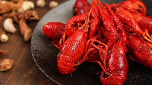 小龙虾怎么吃视频,视频教你轻松开吃