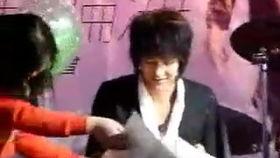 爆料明星艺人吃瓜很敢说的,明星艺人吃瓜敢言，揭秘幕后真相